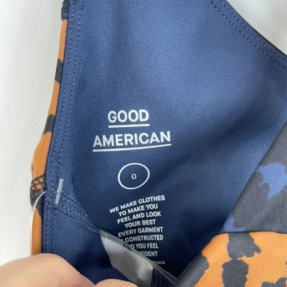Good American Oasis Zebra Sports Bra - Picture 7 of 13